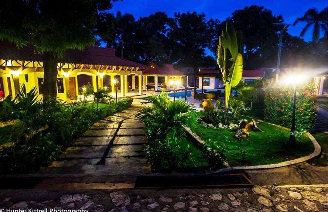 Auberge Villa Cana-1